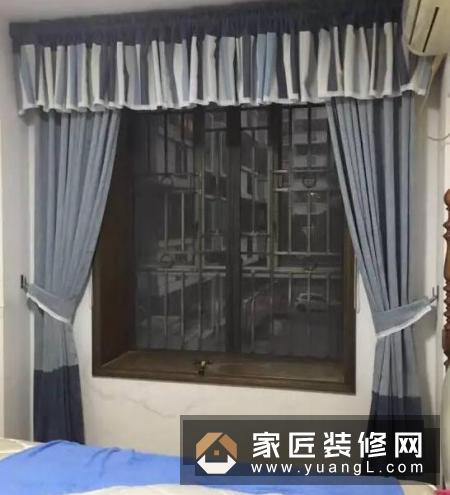 窗帘装罗马杆还是滑轨